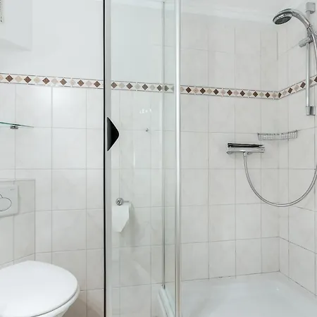 Haus Weissenburg, Whg Garten Ost 公寓 文尼斯塔特